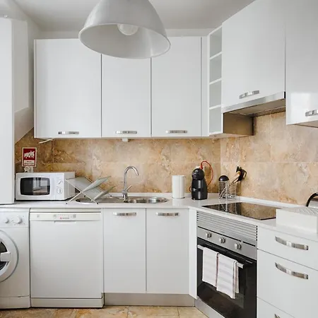 Appartement Do Carmo Lissabon